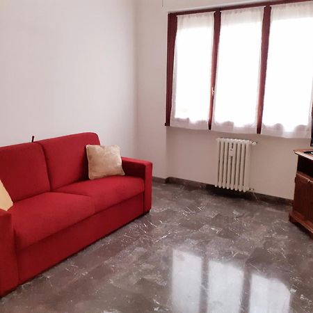 La Casa Di Claudia Apartment ฟลอเรนซ์ ภายนอก รูปภาพ